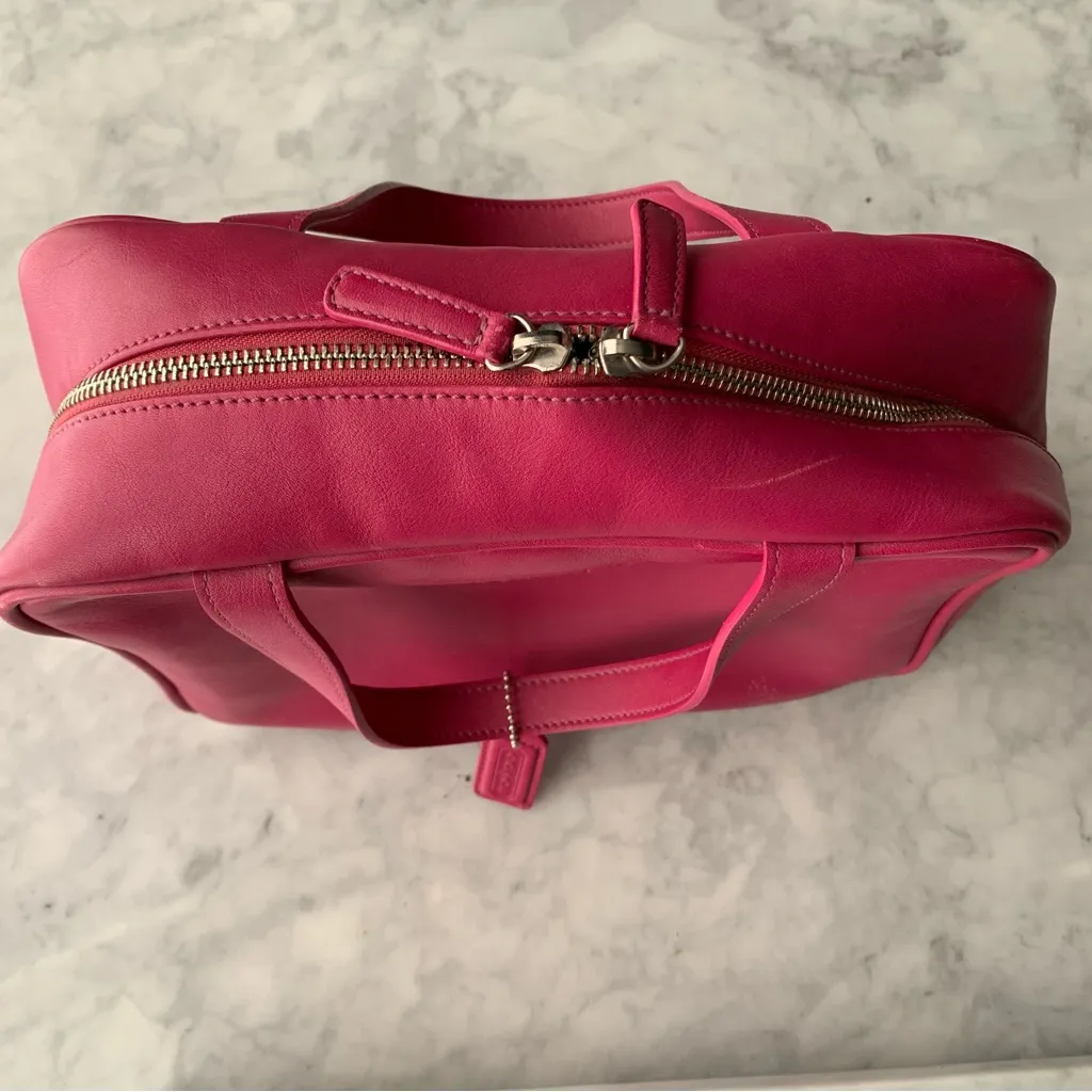 VTG Coach Leather Full Zip Large Cosmetic Bag Top Handle Fuchsia Pink Rare - Image 6