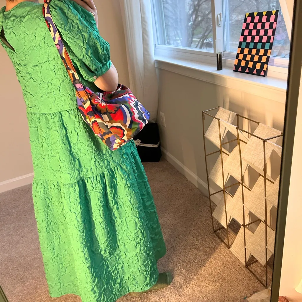 Le masterpiece Green balloon puff dress. S - Image 14