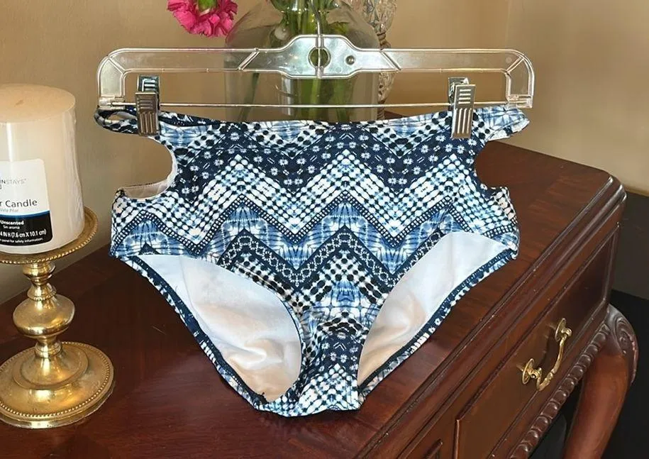 Blue Geometric Bikini Set - Image 12