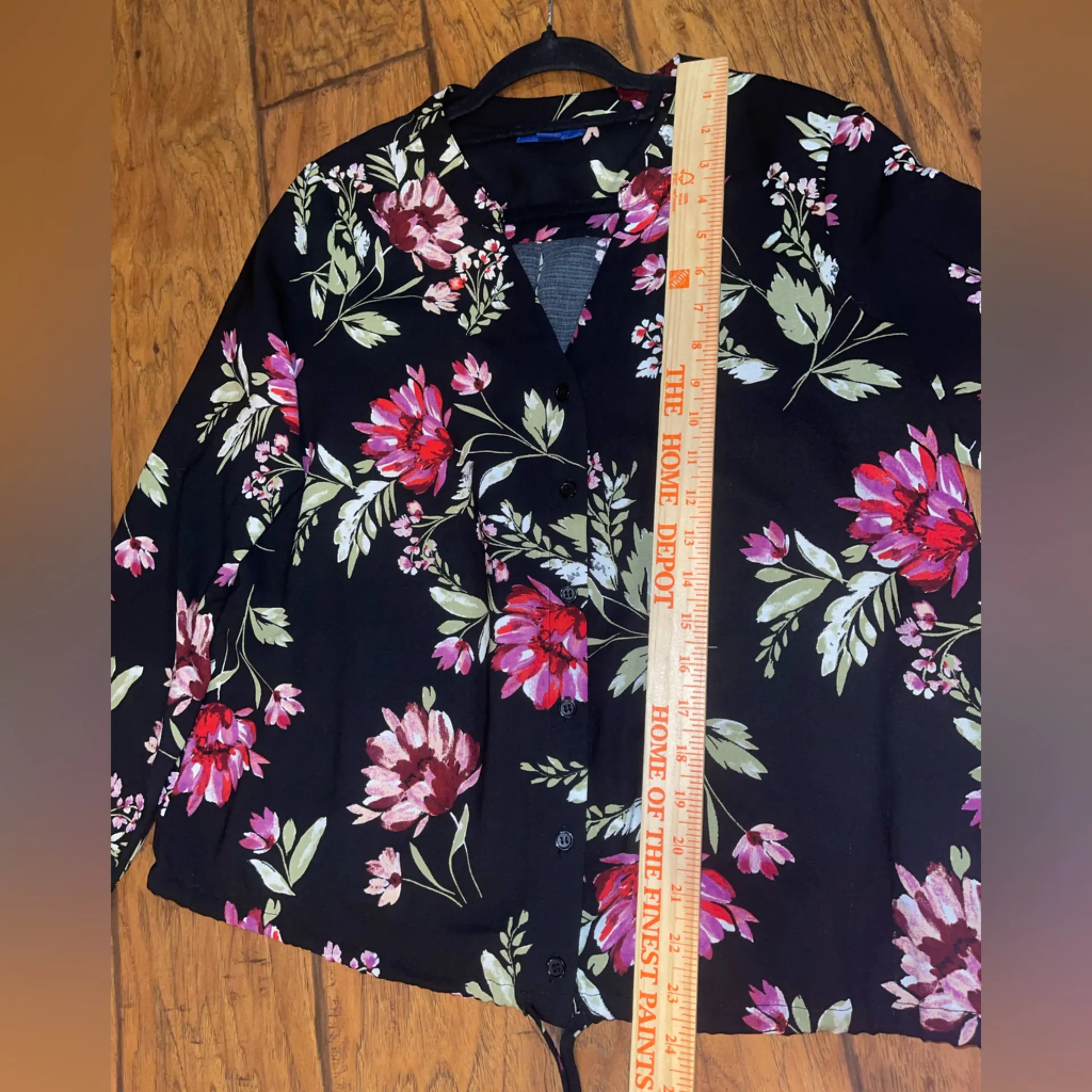 Apt. 9 Black and Pink Floral Button-Up Blouse cinched waist top shirt medium - Image 7