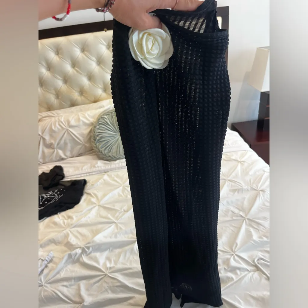 Black Textured beach Maxi Skirt with White Flower Accent Size XS - Image 2