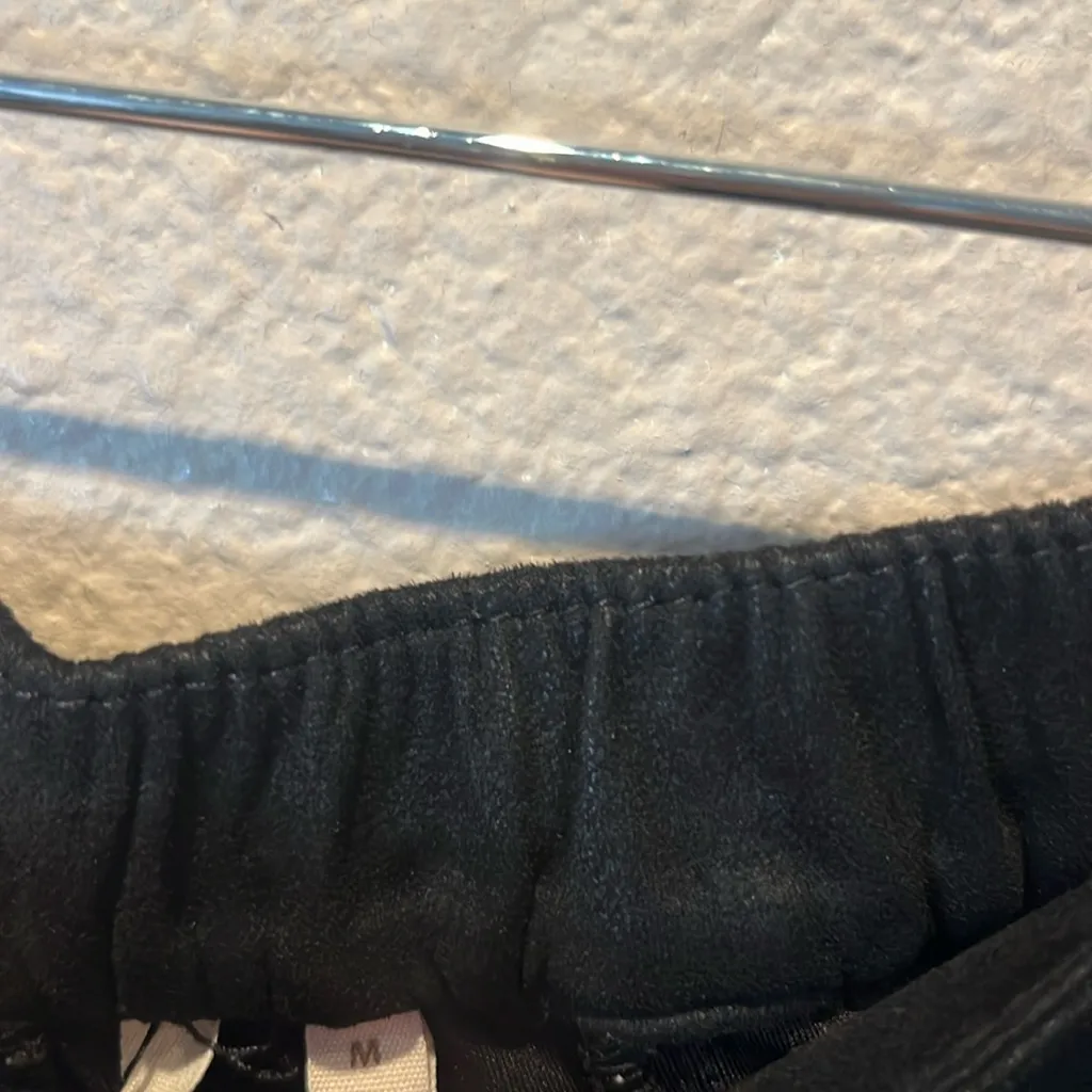 Soft Surroundings Urban Noir Leggings Womens M Faux Suede Pants Black Textured - Image 11