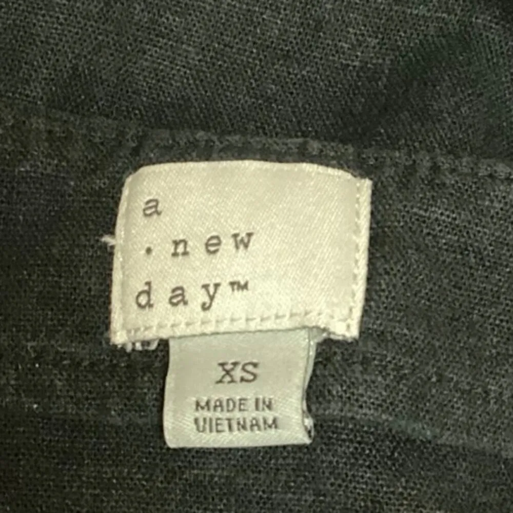 A New Day Black Linen Straight Pencil Zipper Lightweight Casual Mini Skirt Sz XS - Image 4