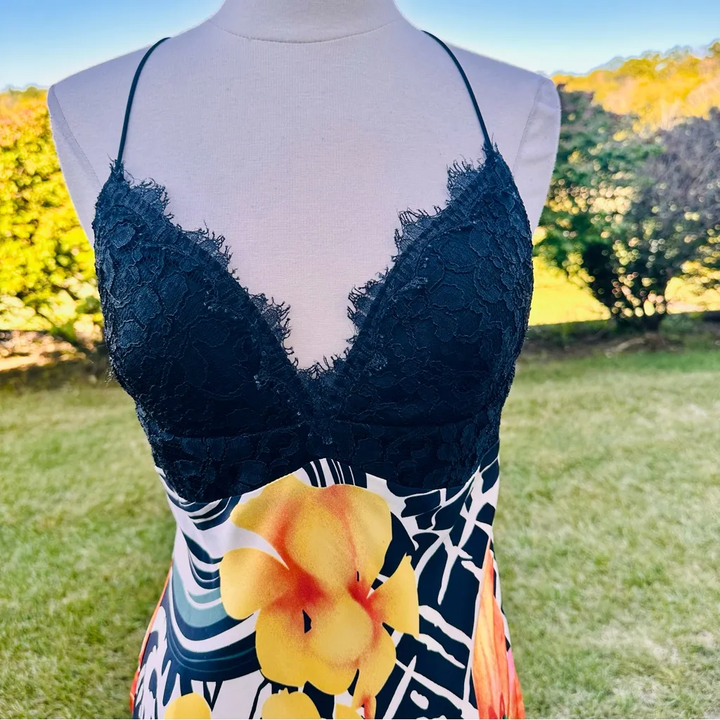 Mary L. Couture Lace and Silk Floral Petite Maxi Gown Black Size 6P - Image 12