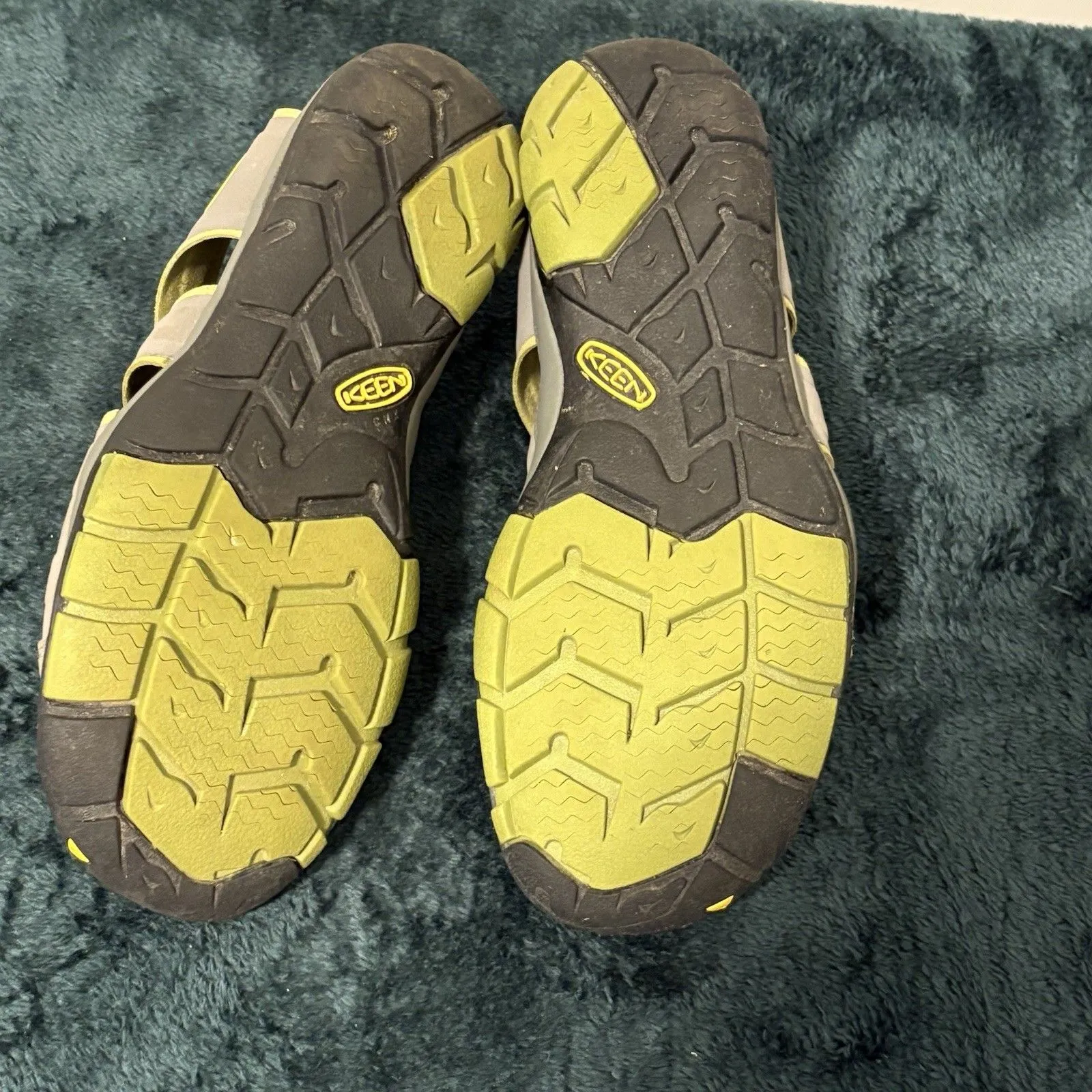 Keen Women’s CNX Sandals Size 8 Hiking - Image 9