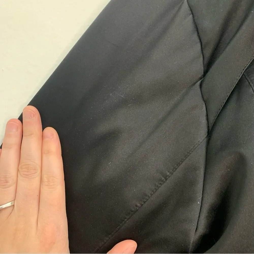 Elie Tahari Long Black Puffer Jacket - Image 6