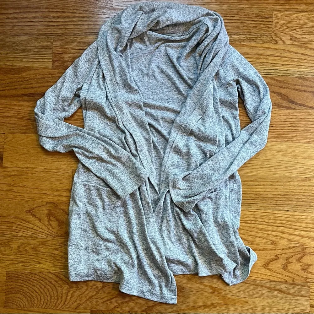 Athleta Pose Cardigan Sweater Lightweight Heathered gray size XXS - Image 2