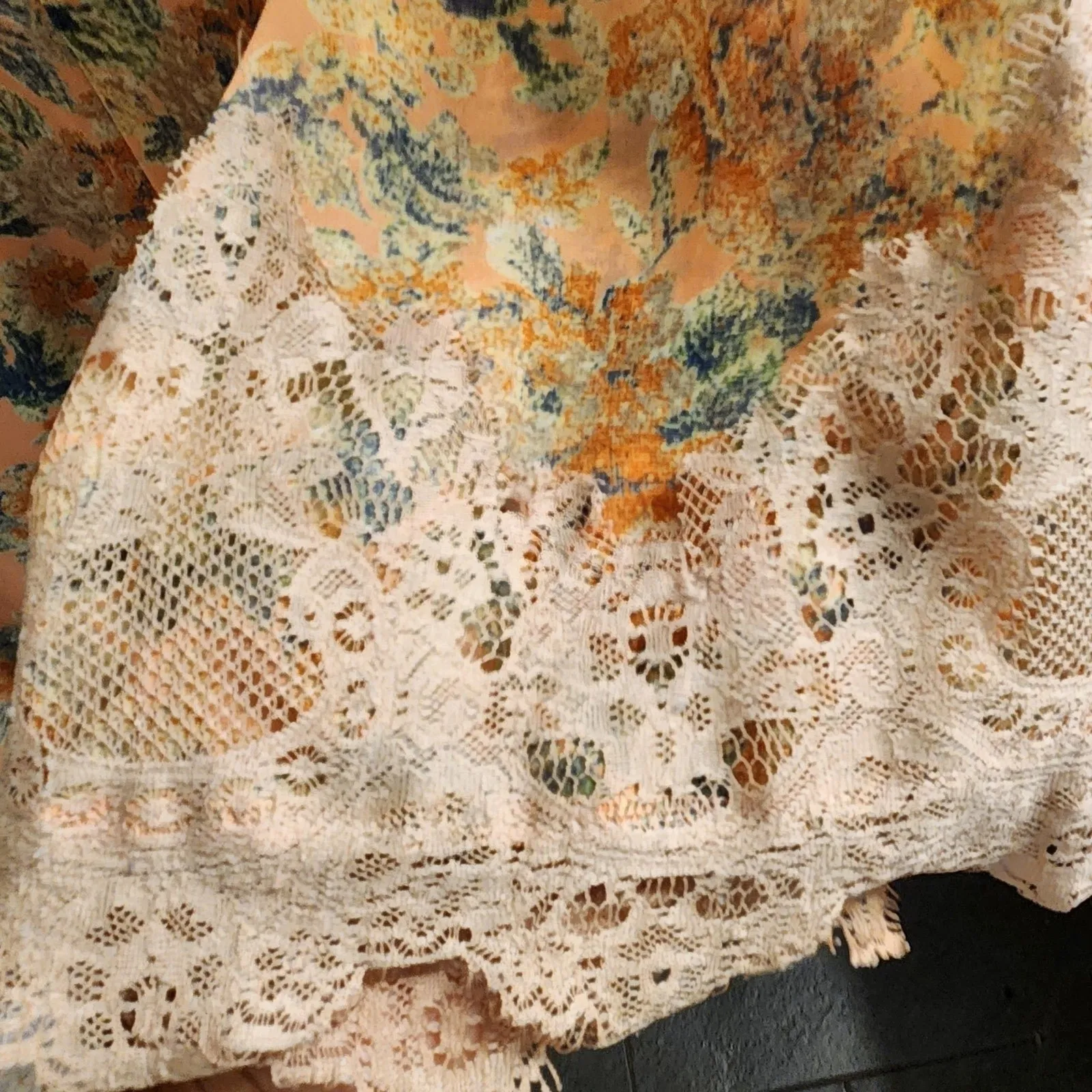 Astr the label coral multi floral Sheath mini dress chiffon  size large - Image 6