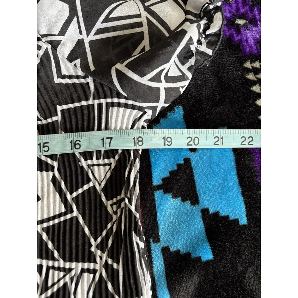 Jennifer Lloyd Black/White Geo Print Short Puff‎ Sleeves Ruffle Blouse Size M Black Size M - Image 5