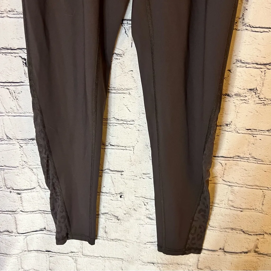 Offline Aerie Brown 7/8 Leggings with Cheetah Print Detail‎ High Waisted Medium - Image 2