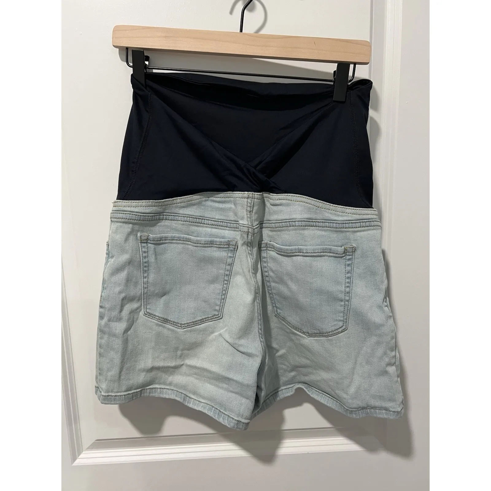 ✨‎ Isabel Maternity By Ingrid & Isabel Midi Cut - Image 2