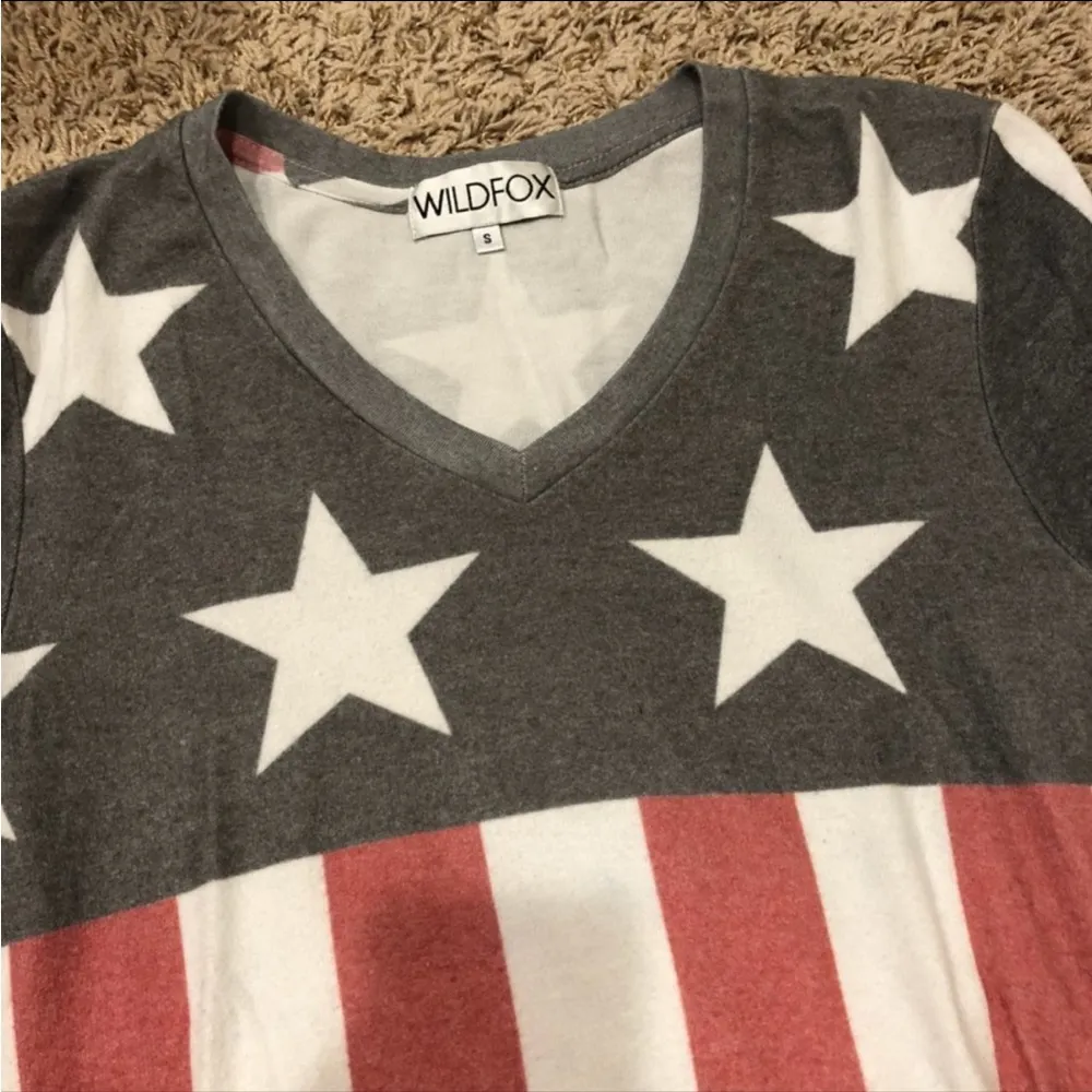 NWOT Wildfox American Flag Sweatshirt - Image 3
