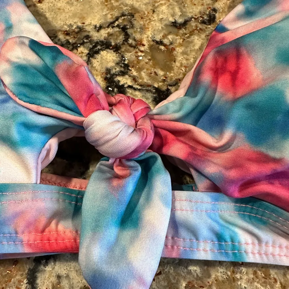 Splendid Twist Of Fate Bikini Top Size Large New NWT Pink Blue Knot front - Image 2