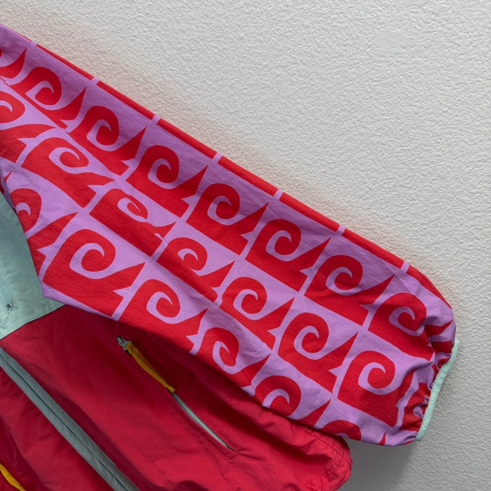 Rhode Abby Windbreaker Jacket Womens Small Cherry Purple Full Zip Outdoor Hooded Red - Image 5