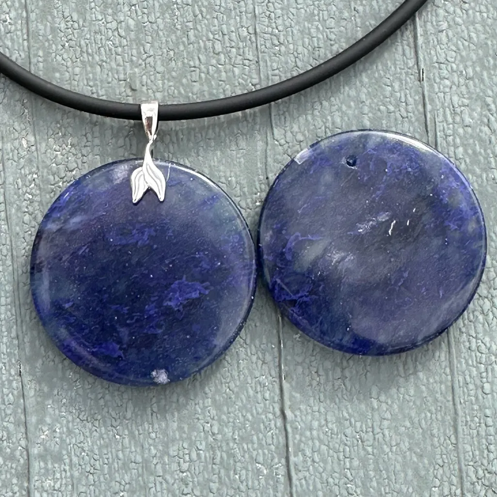 831. Blueberry Quartz Disc pendant .925 Sterling silver bail clasp black cord - Image 5