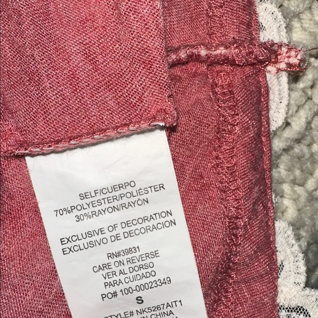 Rewind Long Sleeve Top with Lace Hem size small - Image 4