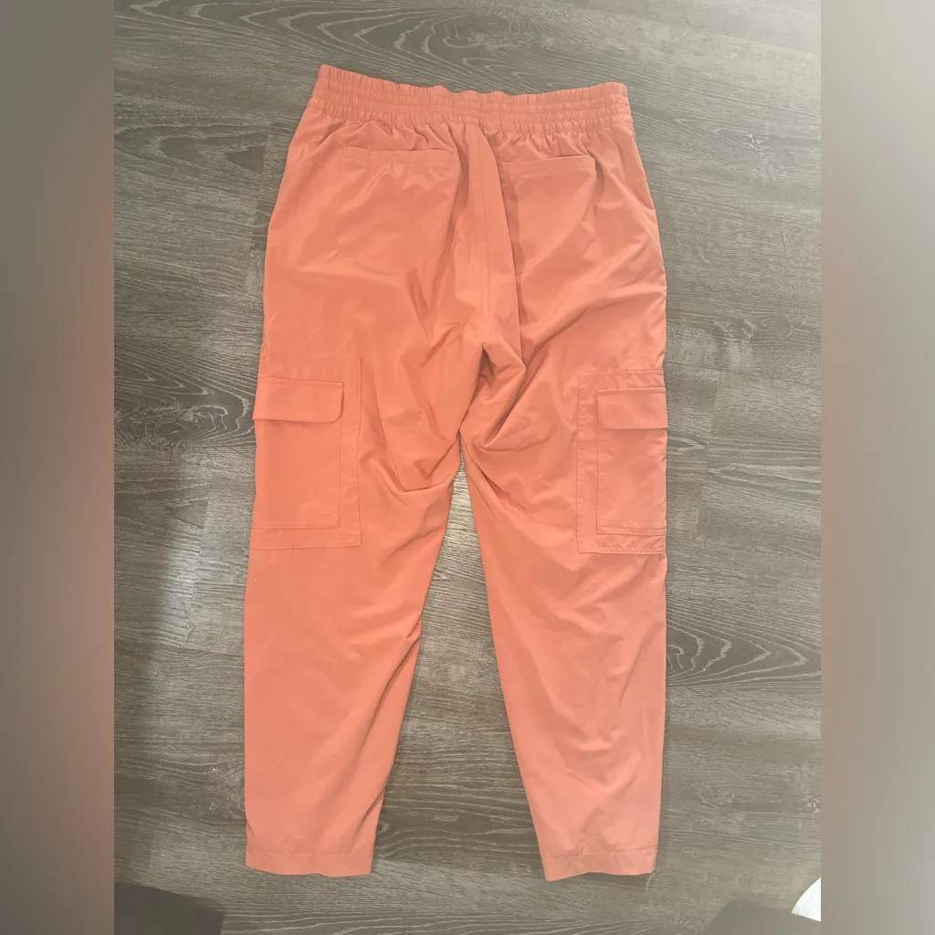 Athleta Women's Etruscan Red Chelsea‎ Cargo Lined Pant Style #631619 Size 12 - Image 5