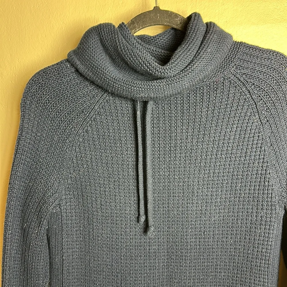 Athleta cowl neck merino wool blend sweater Size Xsmall Navy Blue - Image 2