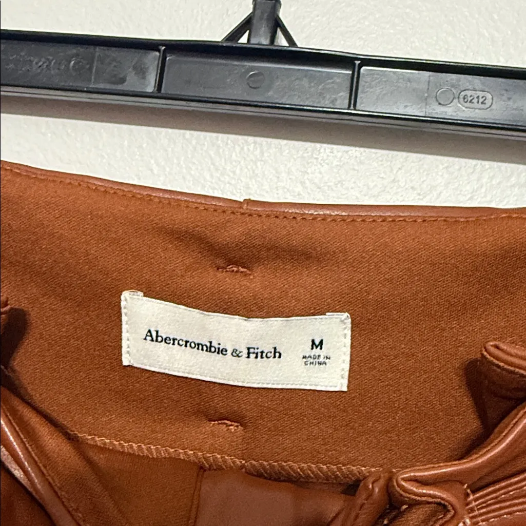 Abercrombie & Fitch Brown Faux Leather Pants Trousers with Belt - Image 7