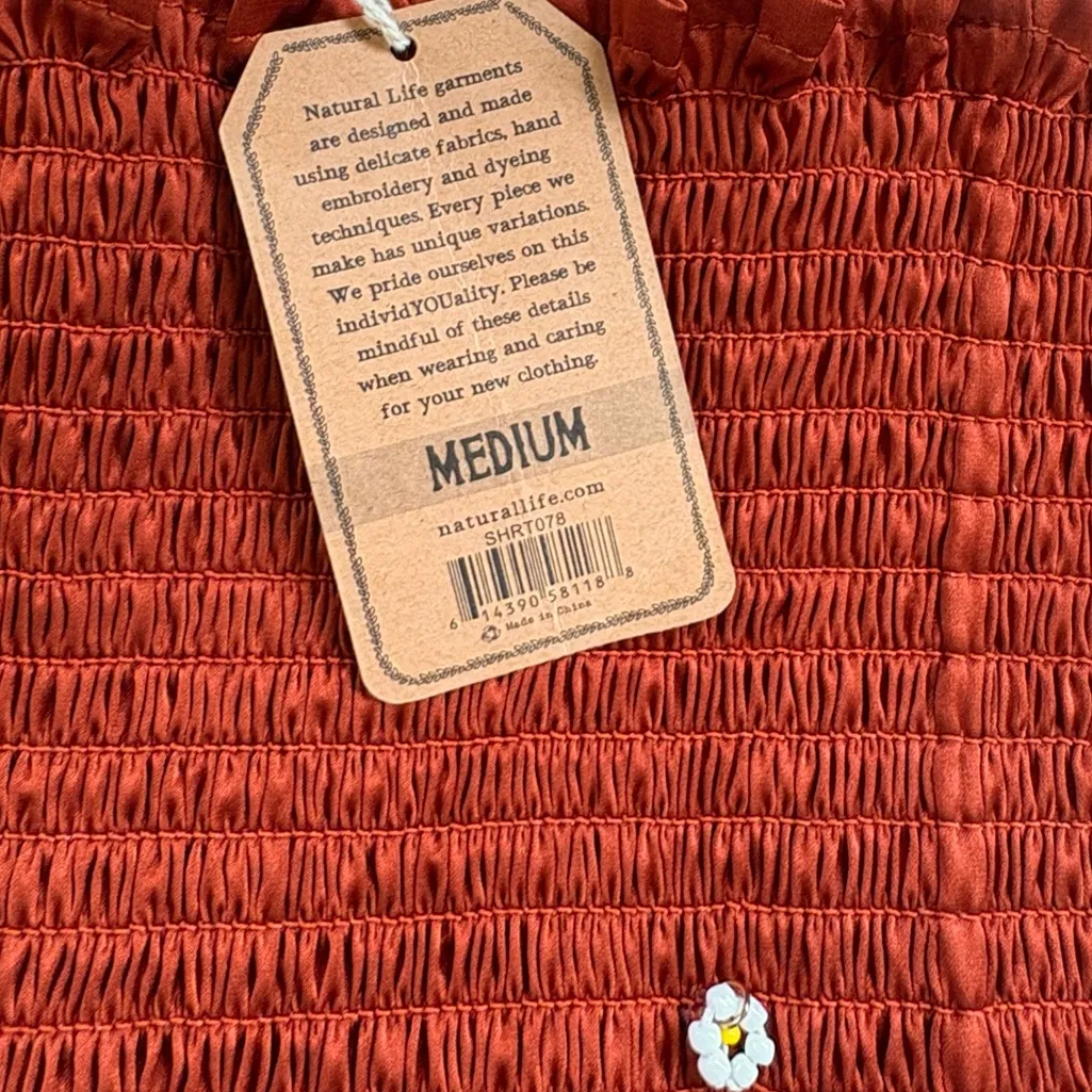 NWT NATURAL LIFE Satiny Smocked Shorts Medium - Image 5