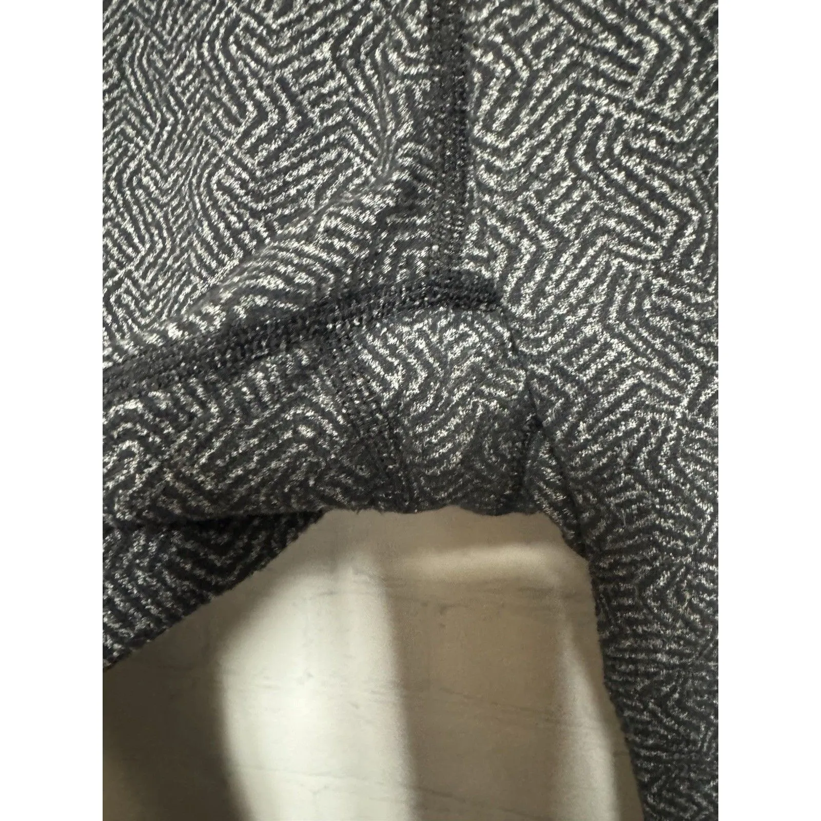 Athleta Leggings Women’s Large Chaturanga Heather Gray Black - Image 3