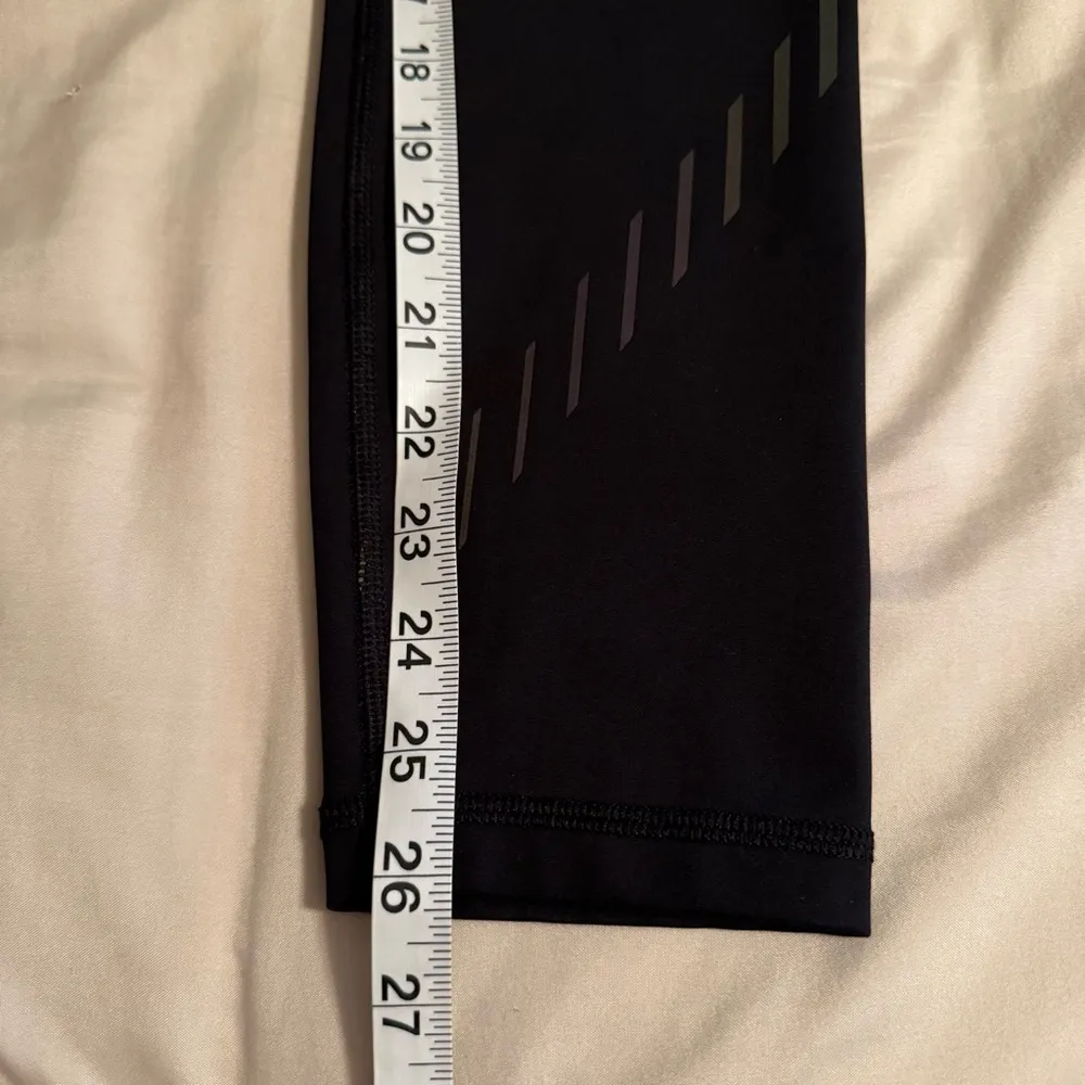 Athleta Womens Size S Spectrum Sonar 7/8 Tight Leggings Black Reflective Stripes - Image 13