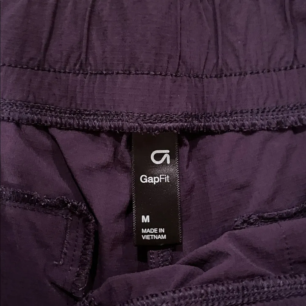 GAP fit shorts - Image 2
