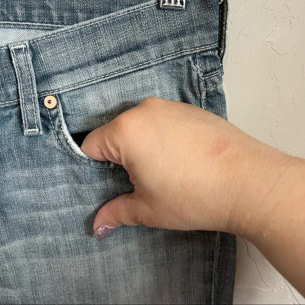 7 For all Mankind Roxanne Denim‎ Capris - Image 3