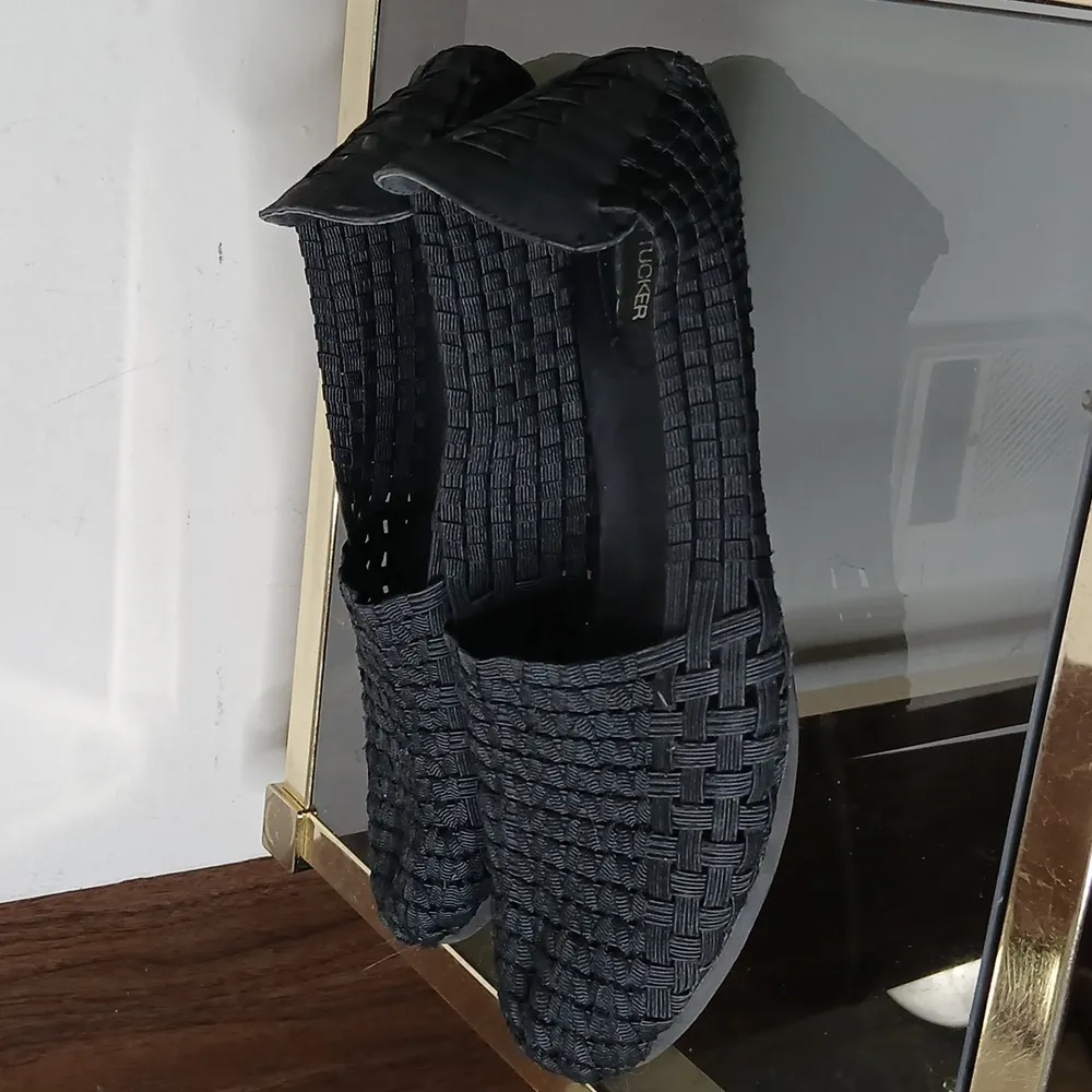 black pooeta woven flats size 8 - Image 3