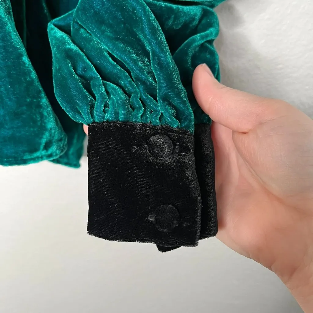 House Of Harlow 1960 x Revovle Green Velvet Long Sleeve Peasant Blouse small - Image 6