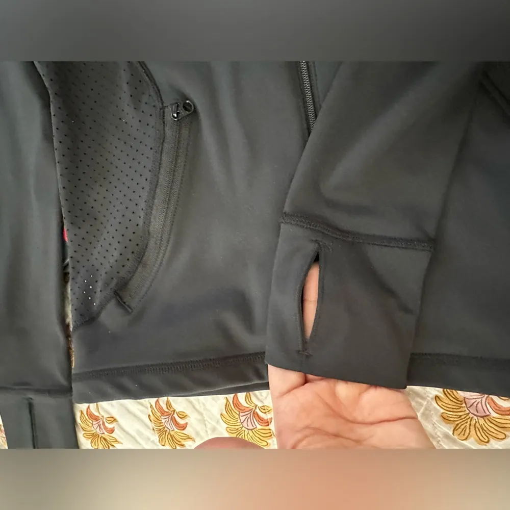 IVL Collective Perforated Jacket black size 8 - Image 4