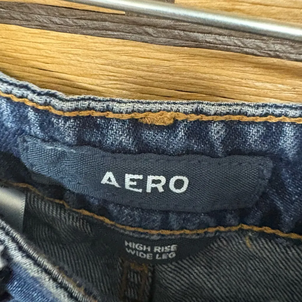 Aero High Rise Wide Leg Jeans‎ Size 4 - Image 7