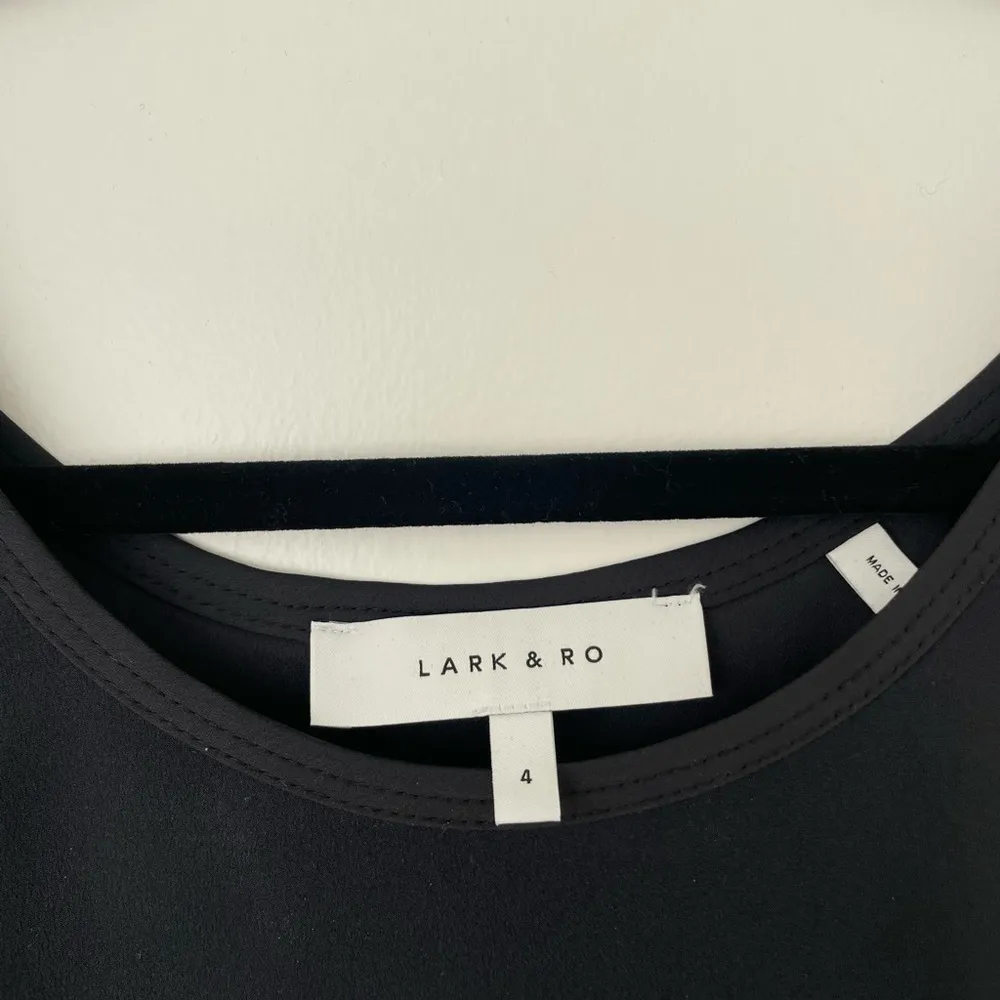 Lark and Ro Sleeveless Top Black Size 4 - Image 2