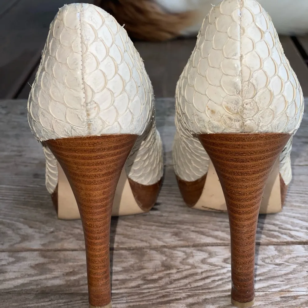 Calvin Klein Kendall Pumps - Image 3