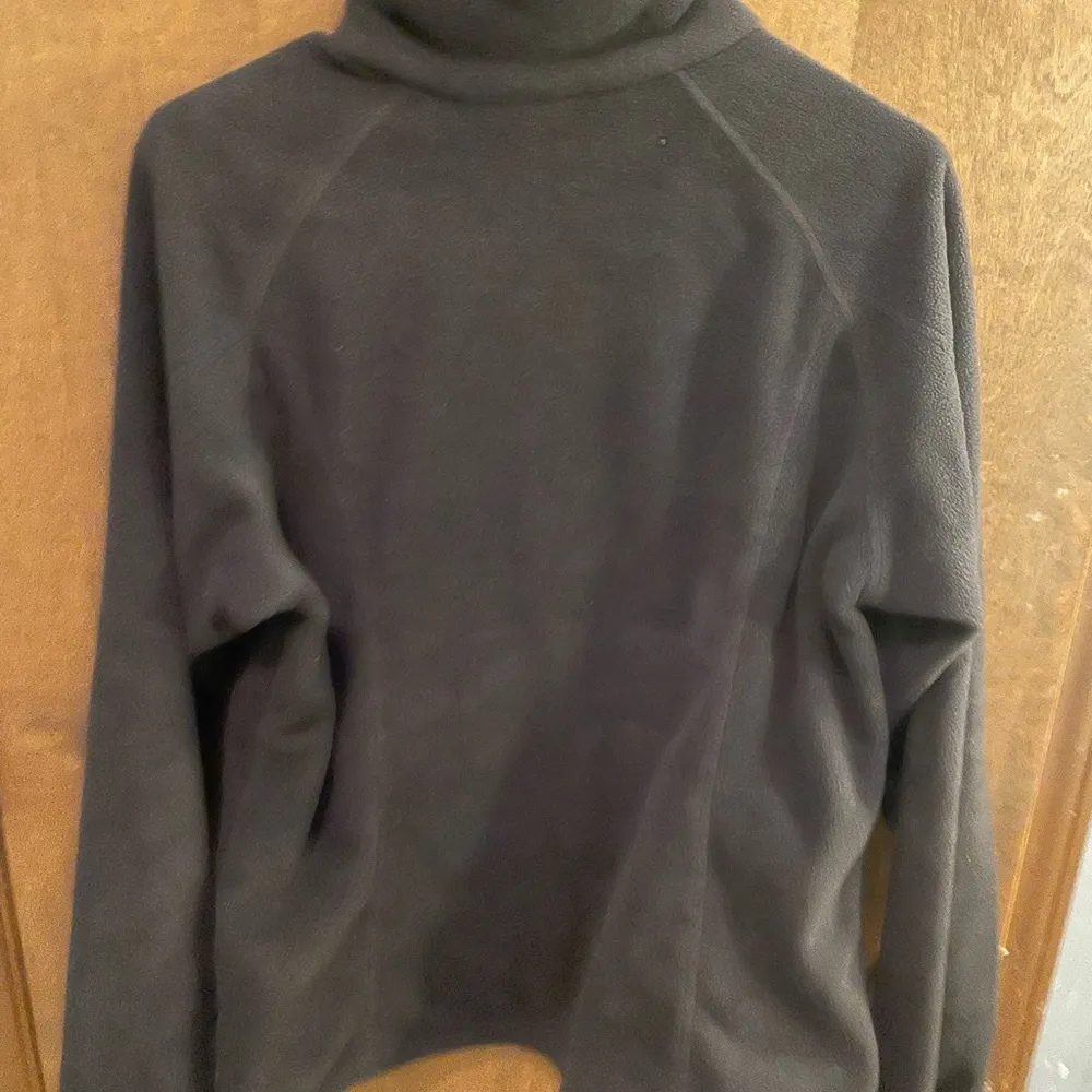 Columbia full zip black fleece large - Image 3