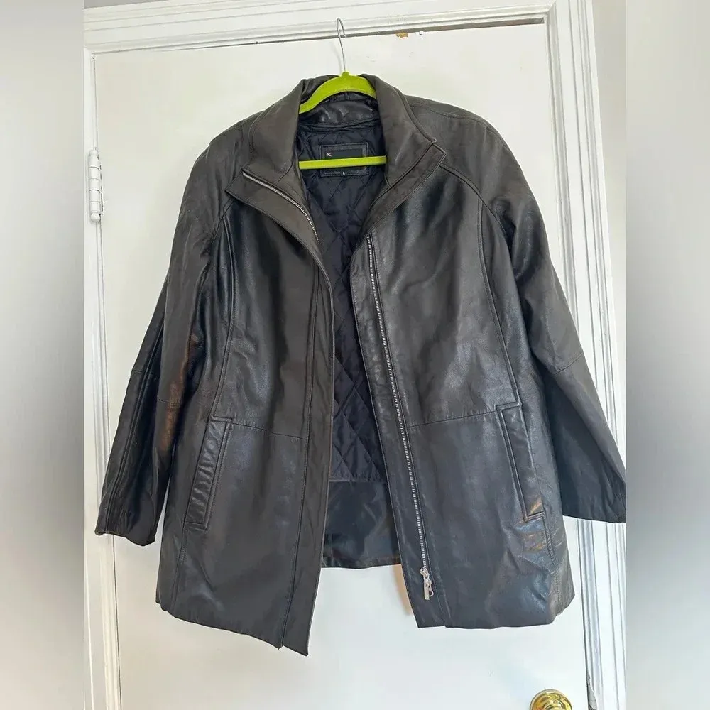 Women’s Large Roberto Rucci Black Leather Jacket. Removable Quilted Lining. - Image 2