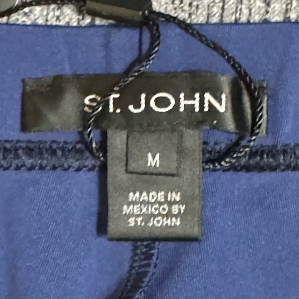 St John Women’s Sport Scuba Leggings - Image 5