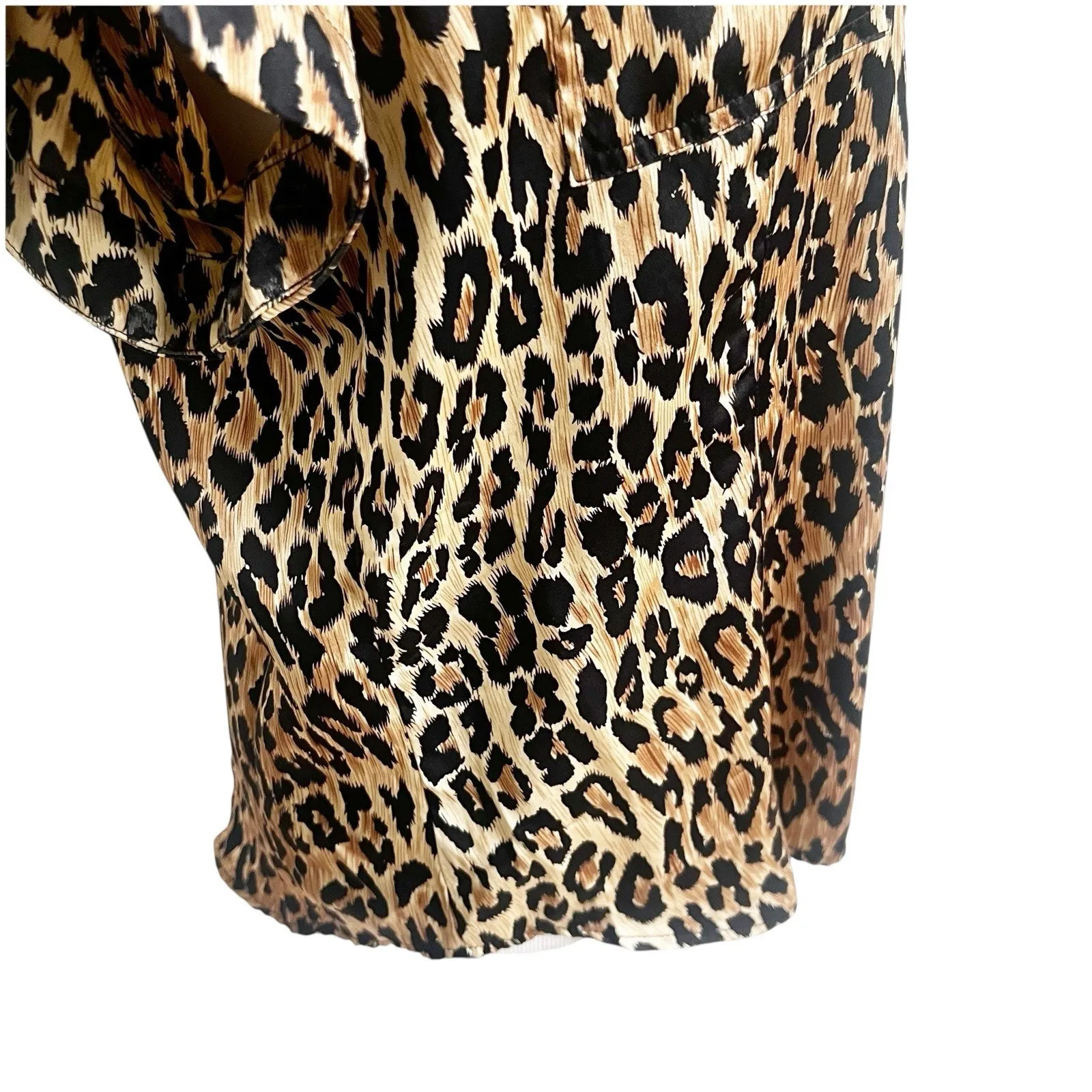 Chico’s Vintage Animal Print Short Sleeve Button Down Blouse Collared Size Med - Image 6