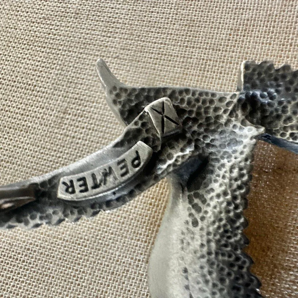 Vintage Pewter Flying Bird pendant Necklace Silver - Image 8