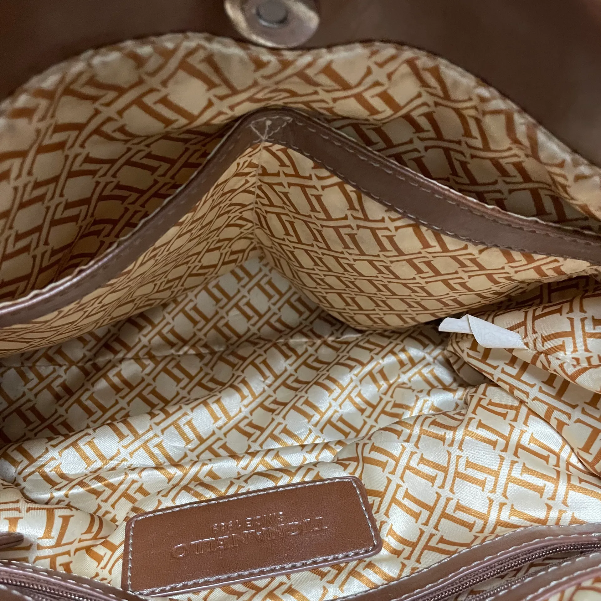 Tignanella Tignanello Burnt Orange and Brown Leather Shoulder Handbag - Image 5