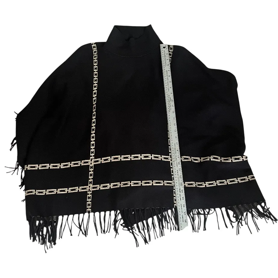 J McLAUGHLIN Black Poncho Hold Chain Link Pattern Mock Neck Fringe One Size Size undefined - Image 4