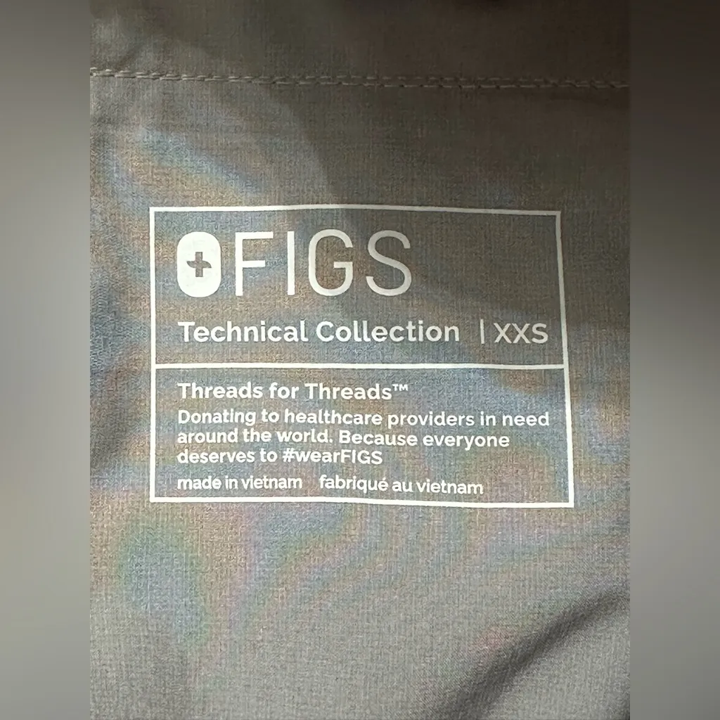 NWT FIGS Women’s Charlotte 21 Pocket Slim Scrub Pants - XXS - Dark Space Grey - Image 14