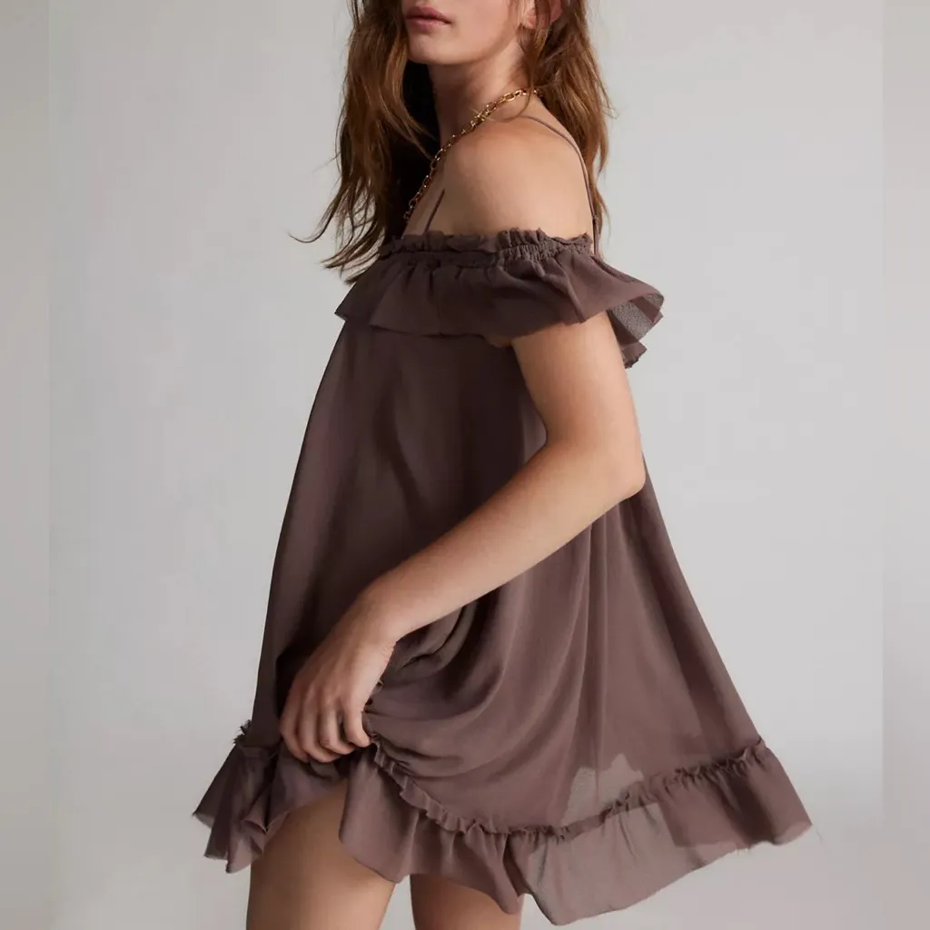 urban outfitters kimchi blue stella off-the-shoulder babydoll mini dress - Image 3