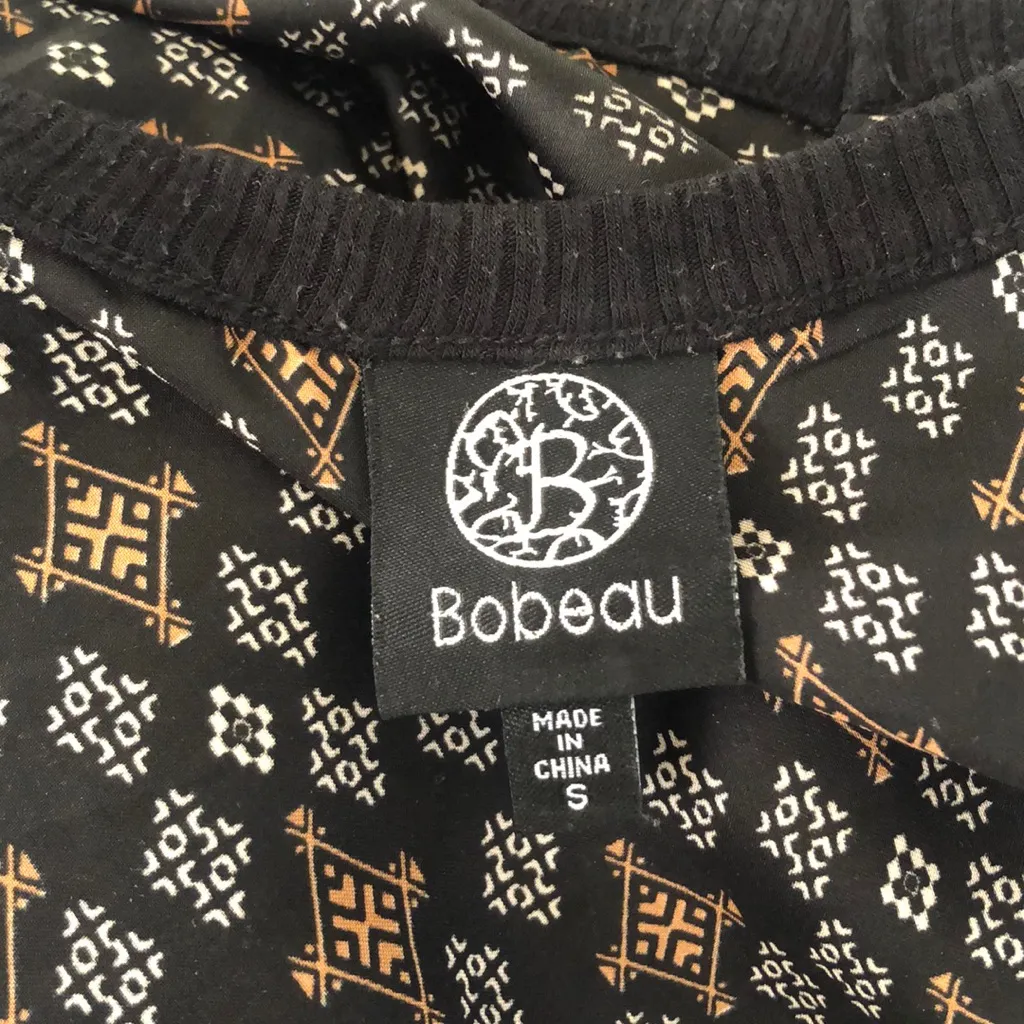 Bobeau dolman sleeve satin‎ feel top - Image 5