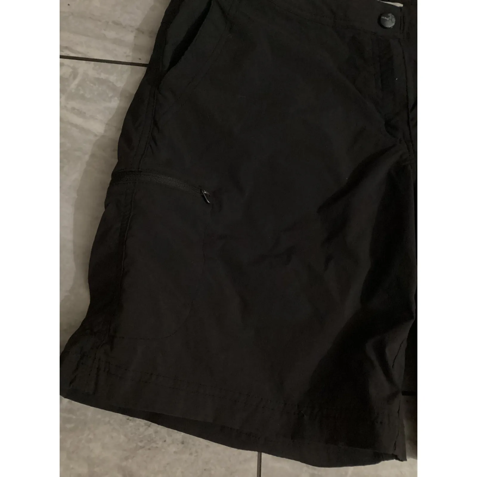 LLBean Womens Black Nylon Spandex Cargo Shorts Size 14 Hiking Outdoor - Image 2