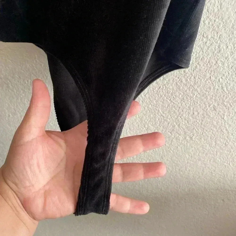 🆕 Colsie Velvet/Ribbed Body Suit 🆕 Black - Image 8