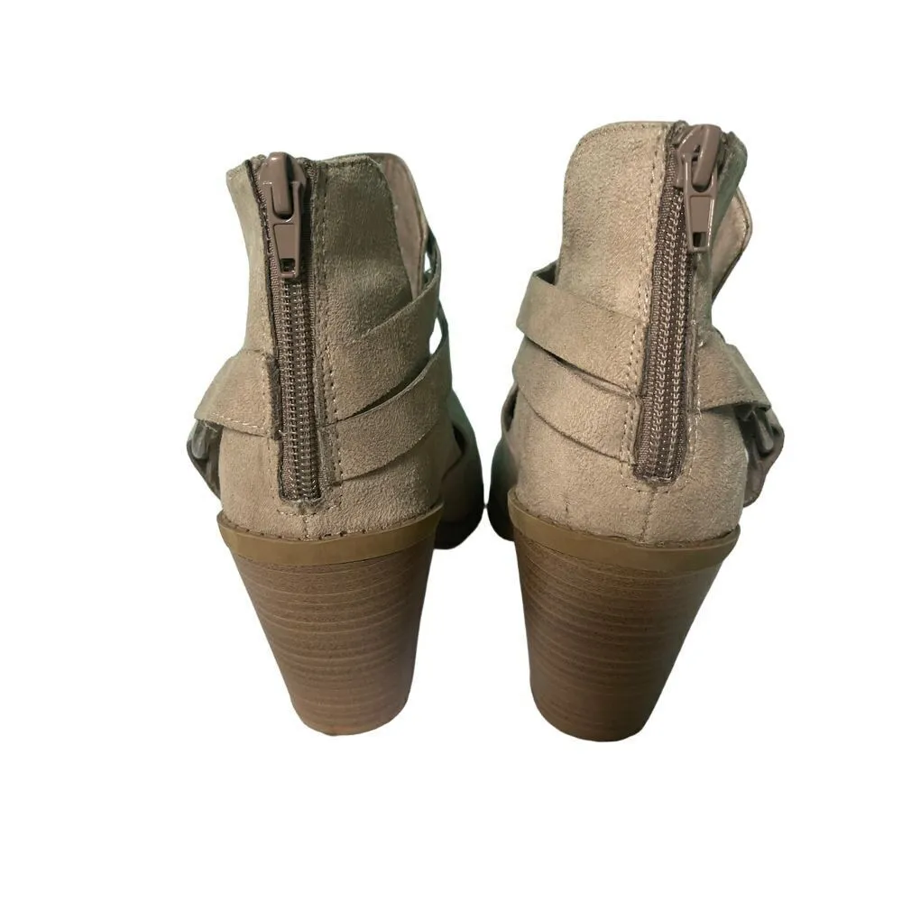 Stylish Taupe Suede Ankle Boots with Strap‎ Detail and Chunky Heel 9 1/2 S - Image 3