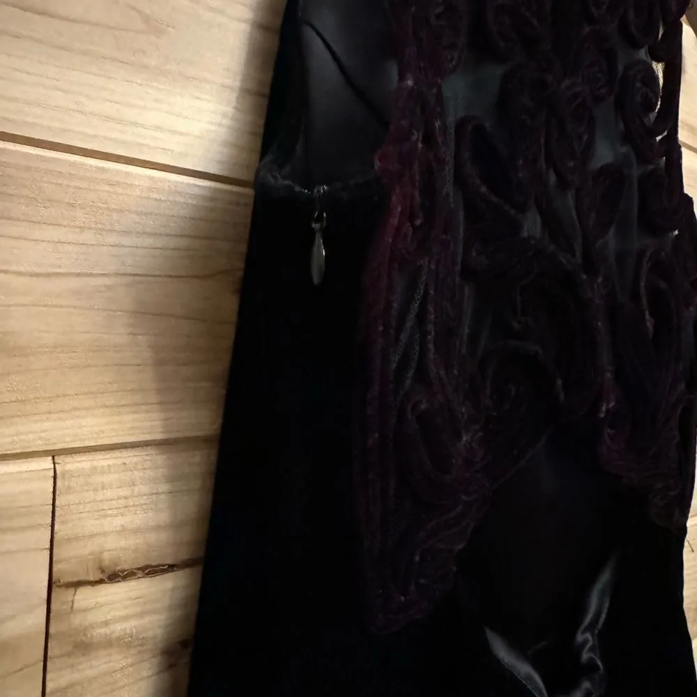 Vintage Scott McClintock Size Small Velvet Red Lace Back Maxi Prom Gown Black - Image 13