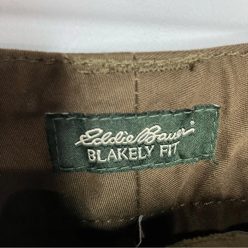 NWT Eddie‎ Bauer Blakely fit pants brown size 20 tall - Image 3