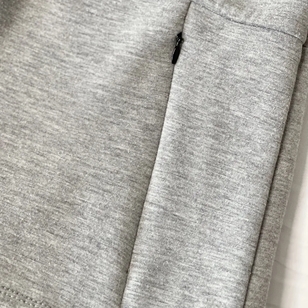 Athletic Grey Jacket Zip Up Hoodie Size XS Women’s Forever 21 F21 - Image 5